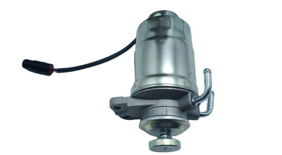 Mitsubishi L300 L400 표준 크기의 수입 필터 종이를 가진 고품질 디젤 연료 필터